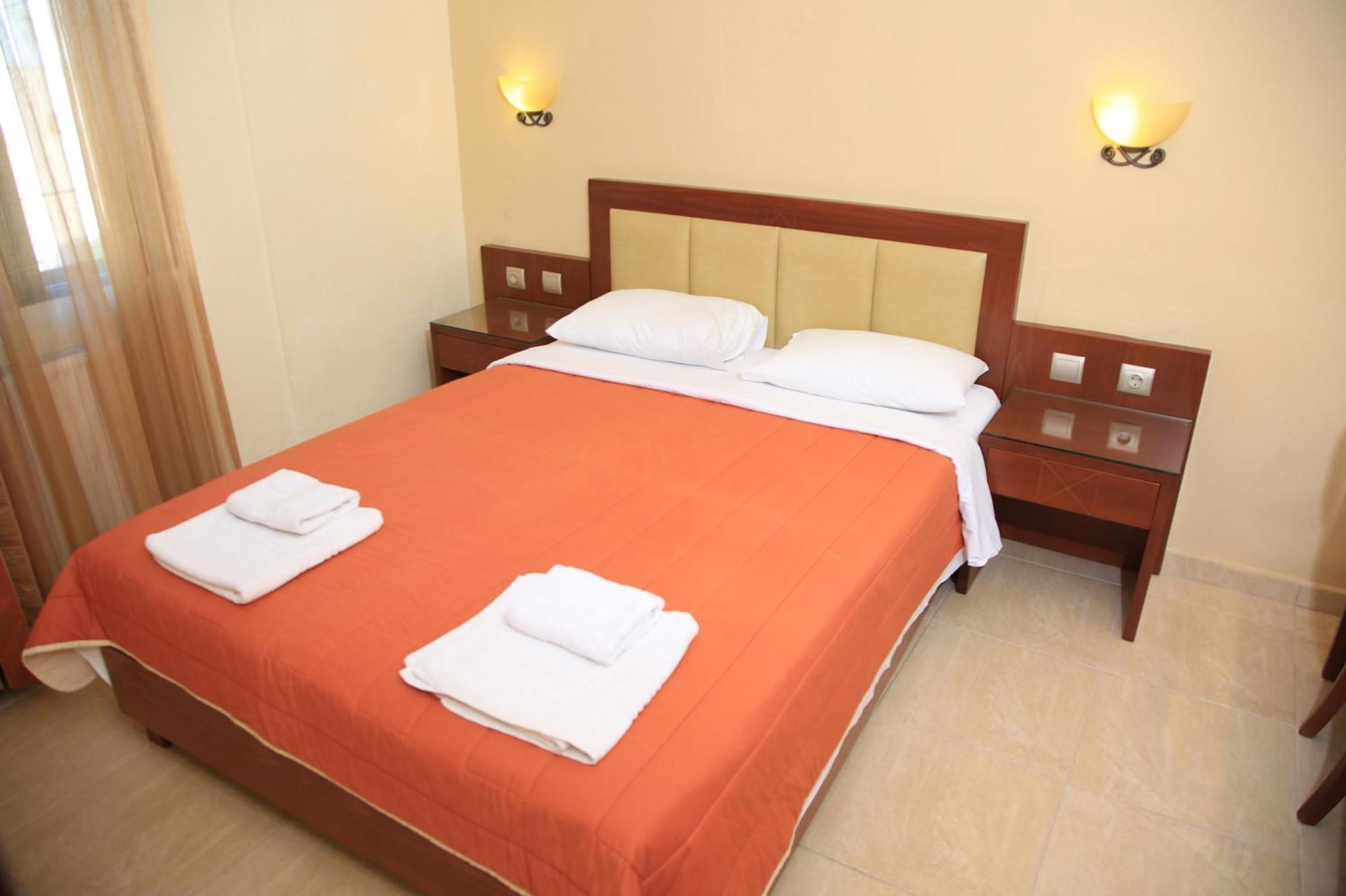 Hotel Zeus Afytos Zewnętrze zdjęcie